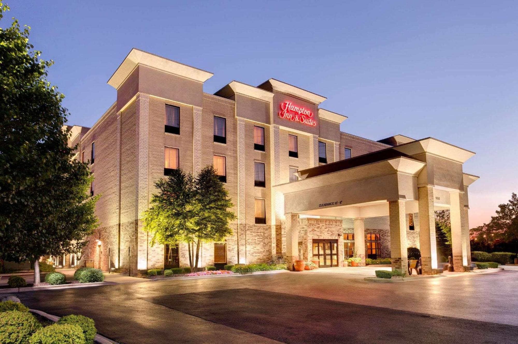 Hampton Inn & Suites אדיסון מראה חיצוני תמונה
